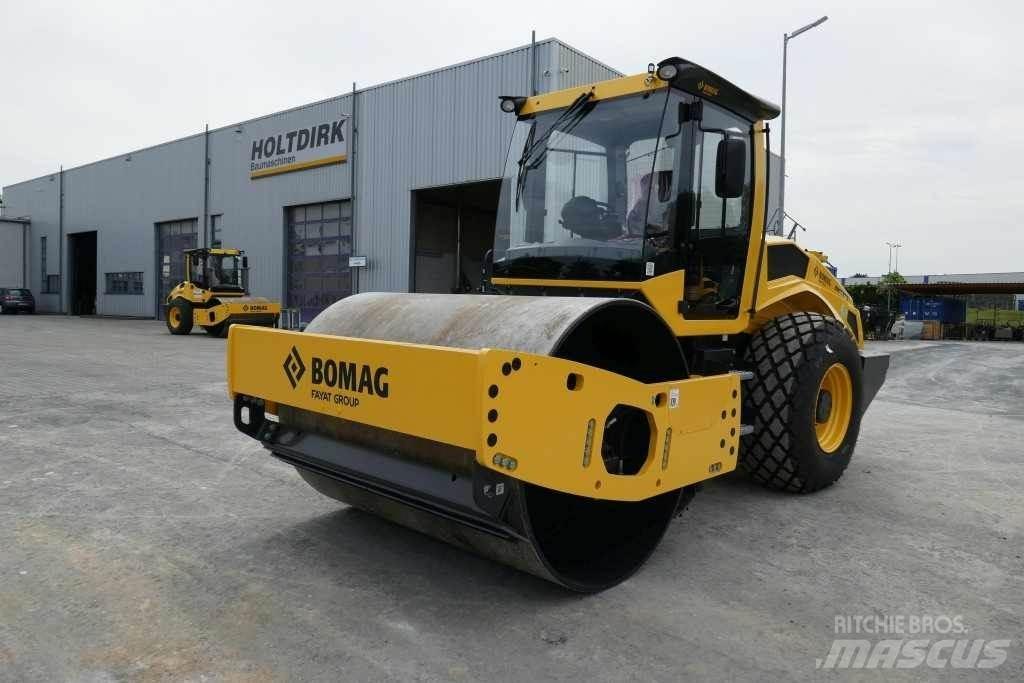 Bomag BW 213 DH-5 Kompaktorji tal
