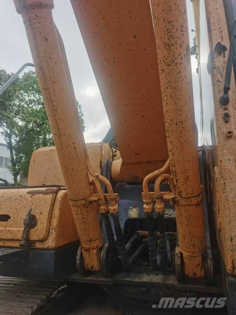 Hyundai R220LC-9S Bagri goseničarji