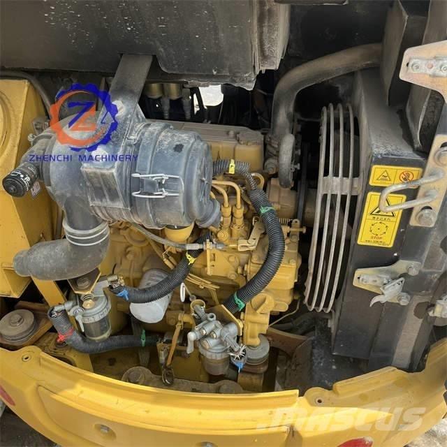 CAT 303 Mini bagri <7t