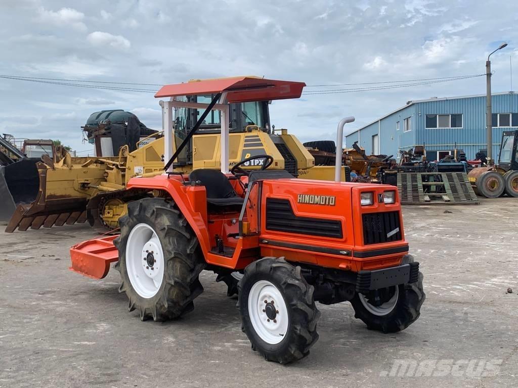 Hinomoto BD150 Traktorji