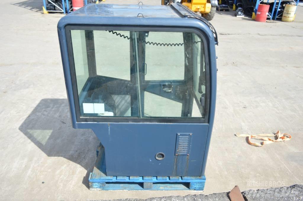 Hanix H 22 cab Mini bagri <7t