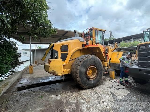 Volvo L 260 H Kolesni nakladalci