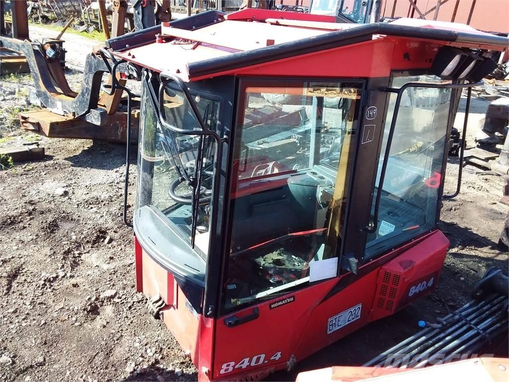 Komatsu 840.4 Kabine in notranjost