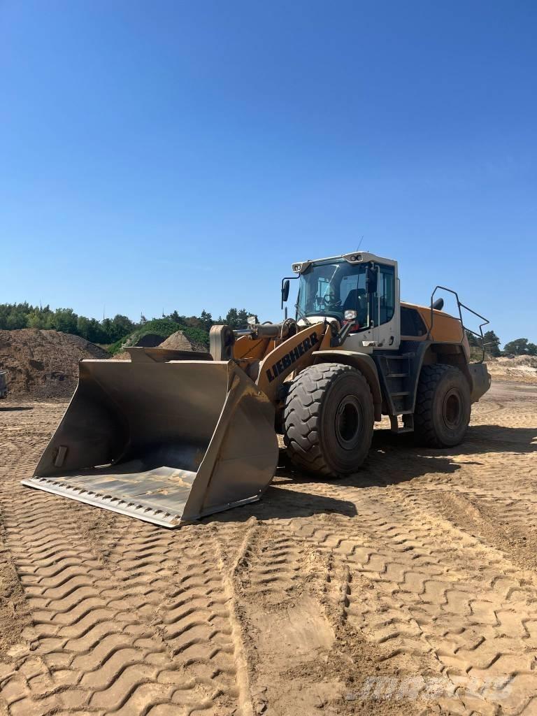Liebherr L 576 Kolesni nakladalci