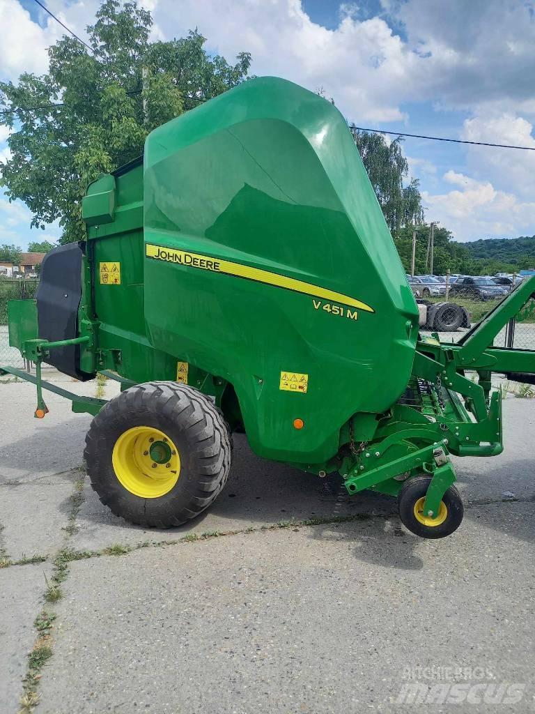 John Deere V451M Balirke (okrogle bale)