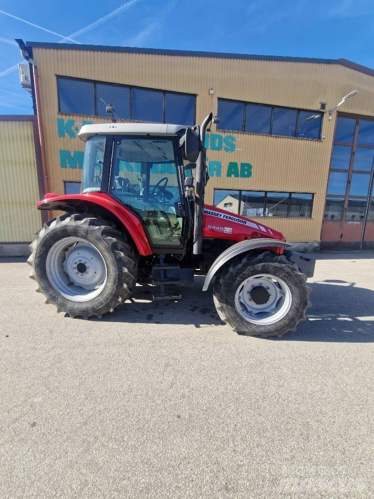 Massey Ferguson 5445 Traktorji
