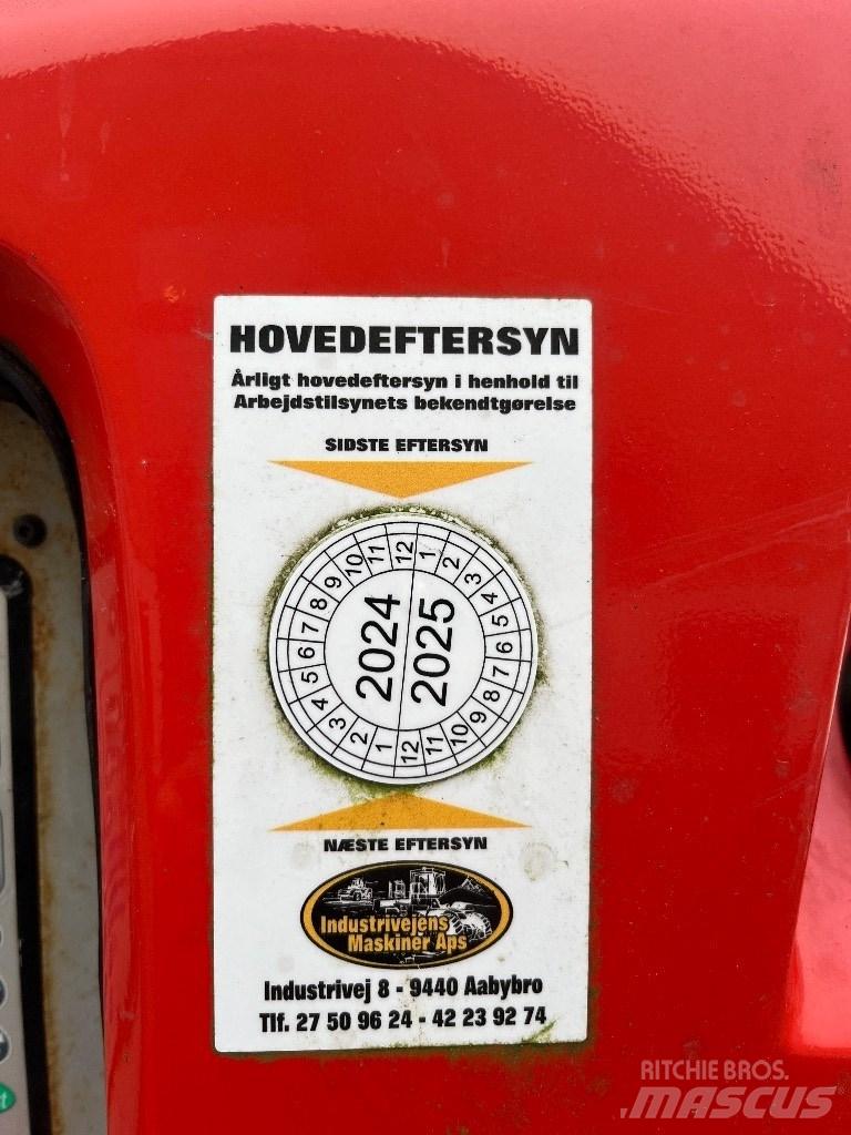 Manitou 160 ATJ Zglobne dvižne ploščadi
