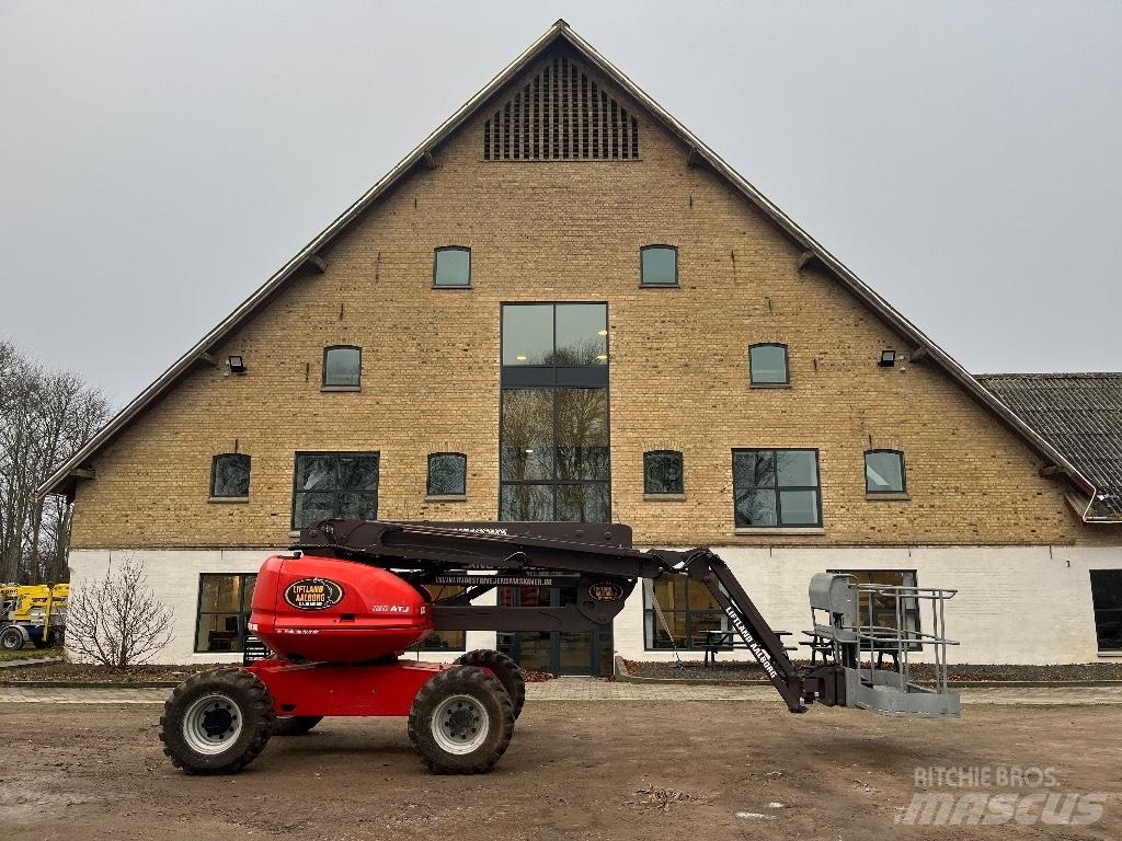 Manitou 160 ATJ Zglobne dvižne ploščadi