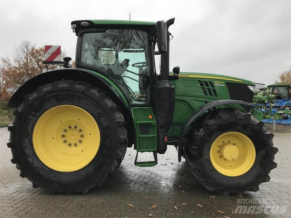 John Deere 6215R Traktorji