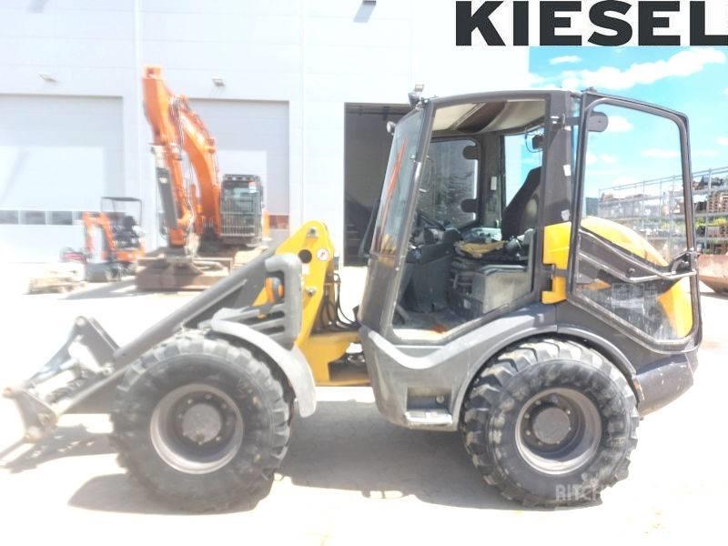 Mecalac AX 1000 Kolesni nakladalci