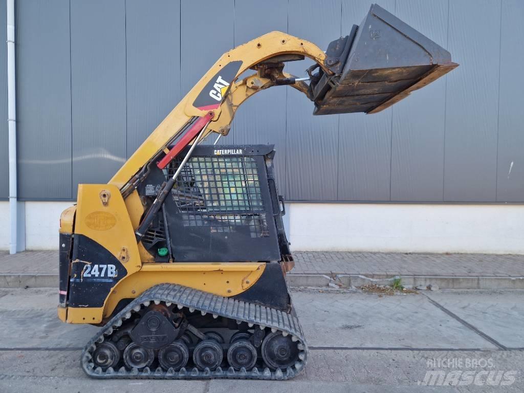 CAT 247 B Skid steer mini nakladalci