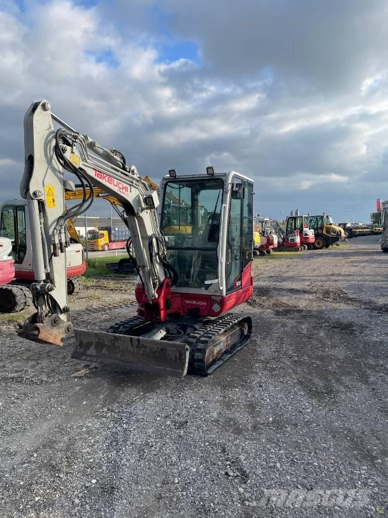 Takeuchi TB 230 Mini bagri <7t