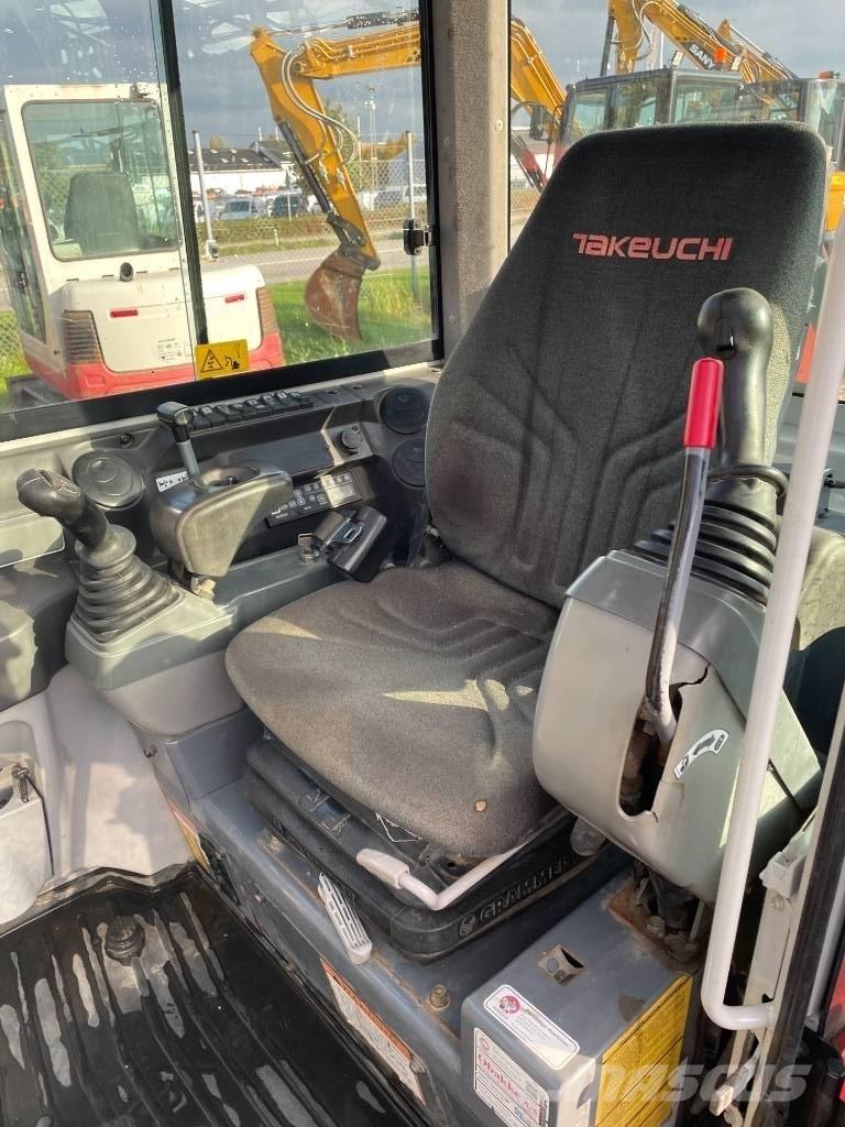 Takeuchi TB 230 Mini bagri <7t