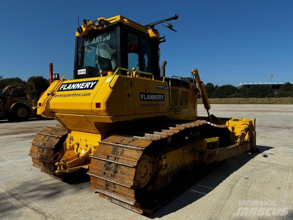 Komatsu D 65 PXi Buldožerji goseničarji