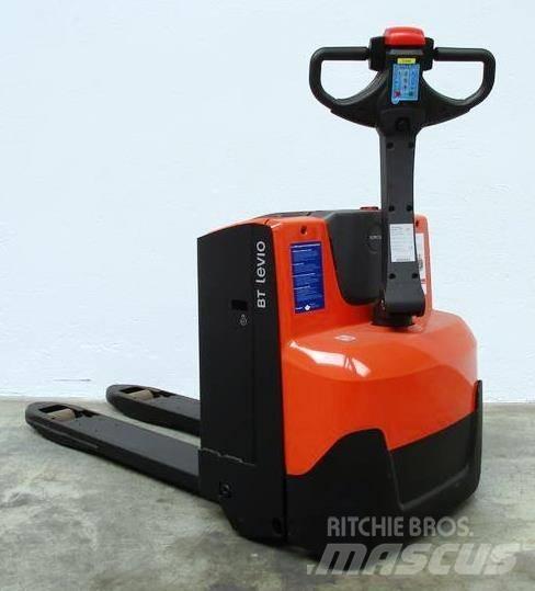 BT LWE 200 Električni nizko dvižni viličar
