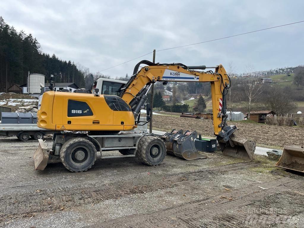 Liebherr A 916 Bagri na kolesih