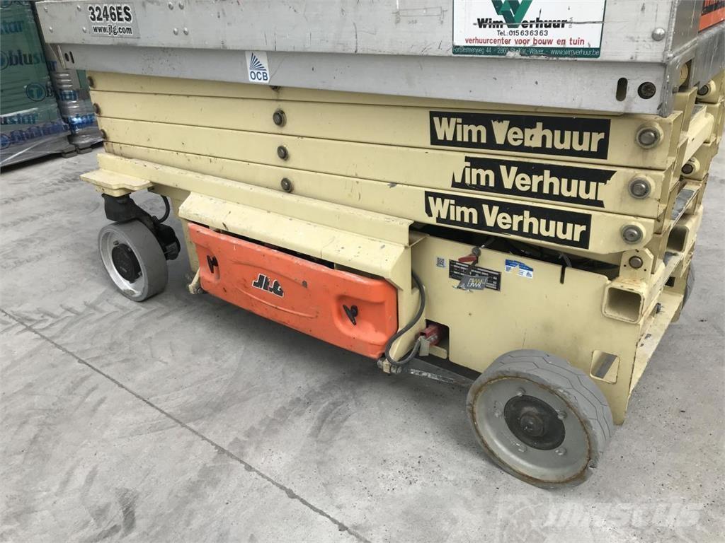 JLG 3246ES (1240) Škarjaste dvižne ploščadi