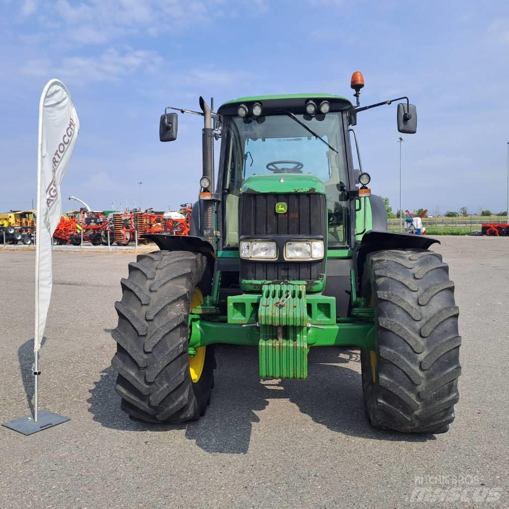 John Deere 6920 S Traktorji