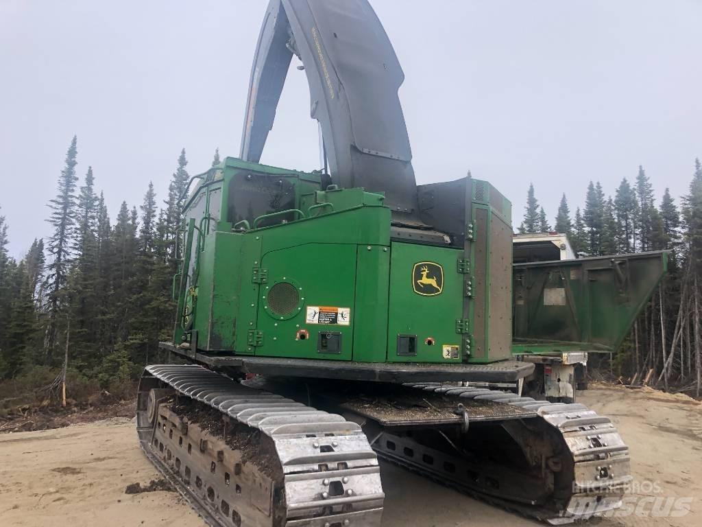 John Deere 853MH Harvesterji