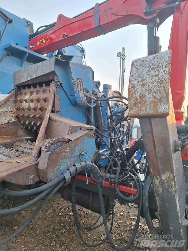 Bruks 805 CT Drobilci lesa