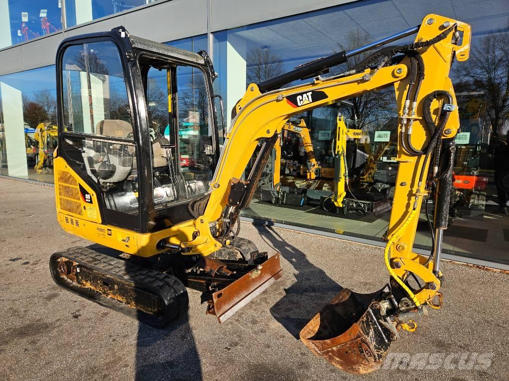 CAT 301.7 D Mini bagri <7t