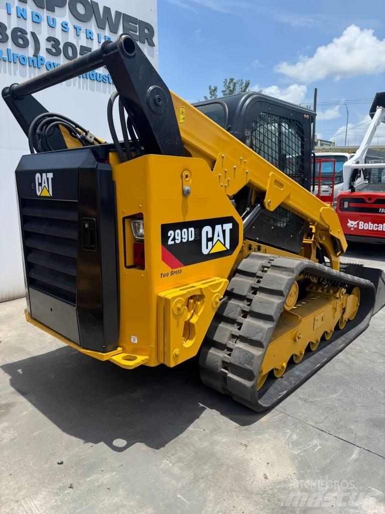 CAT 299 D 2 Skid steer mini nakladalci
