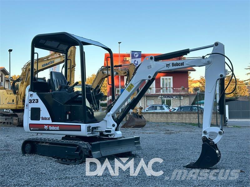 Bobcat 323 Mini bagri <7t