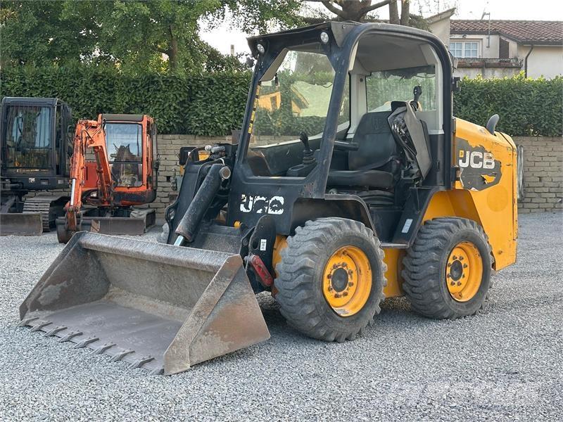 JCB 225 Skid steer mini nakladalci