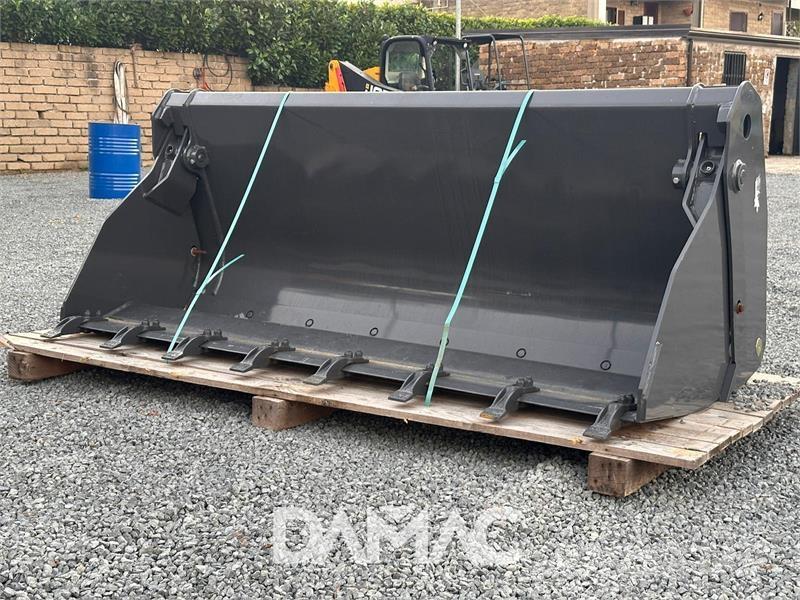 New Holland 220 Žlice