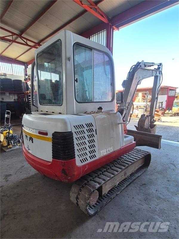 Takeuchi TB135 Mini bagri <7t