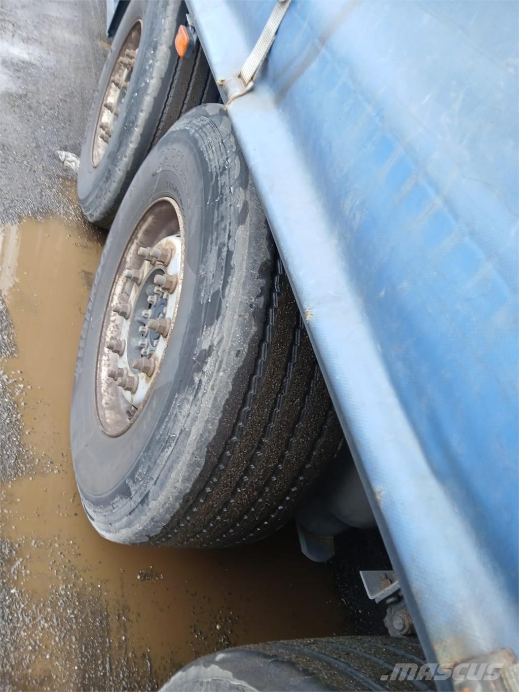 Schmitz 3aks Polprikolice s ponjavo