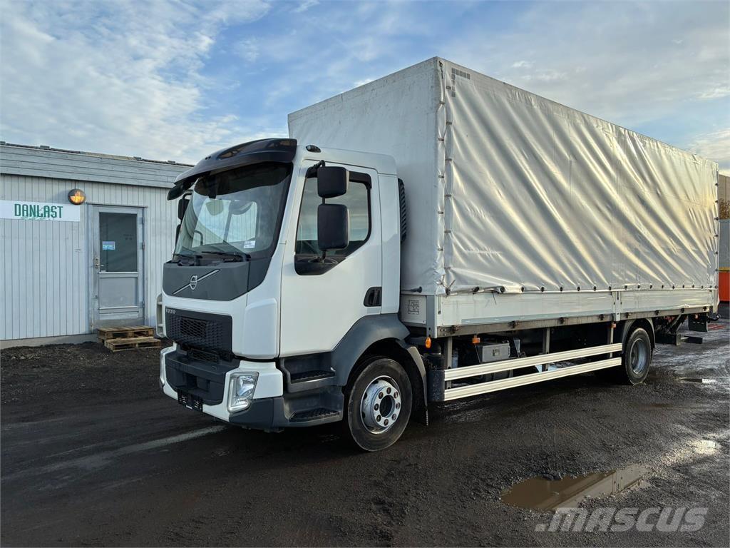 Volvo FL240 Tovornjaki s ponjavo