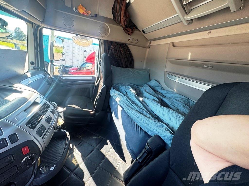 DAF XF 530 Vlačilci