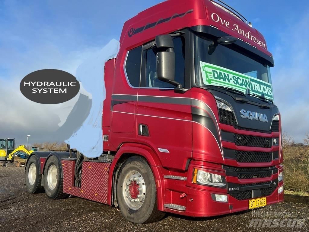 Scania R650 6x4 Vlačilci