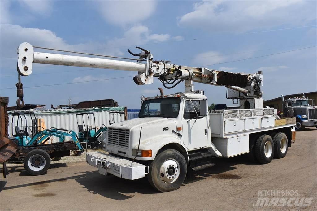 Altec D1090TR Mobilni vrtalni tovornjaki