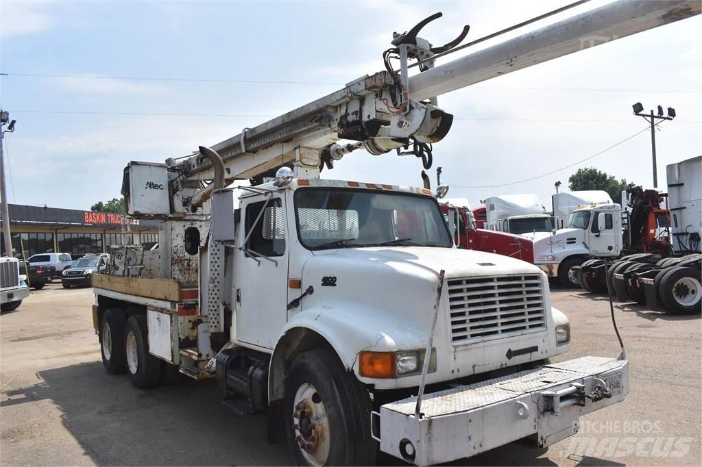 Altec D1090TR Mobilni vrtalni tovornjaki