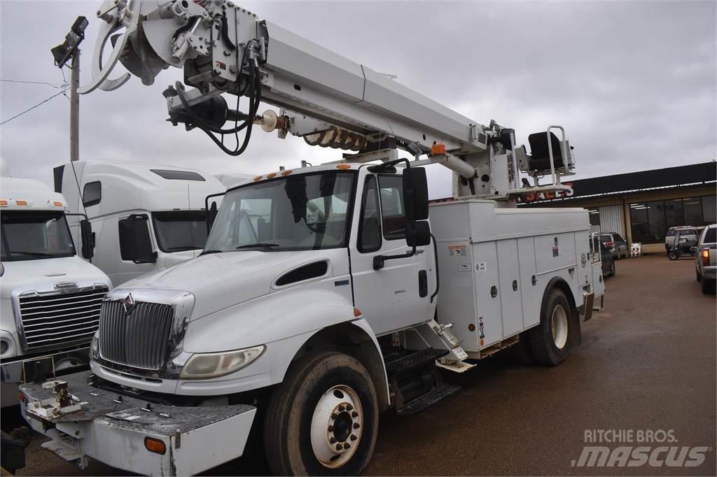 Altec D2045TR Mobilni vrtalni tovornjaki