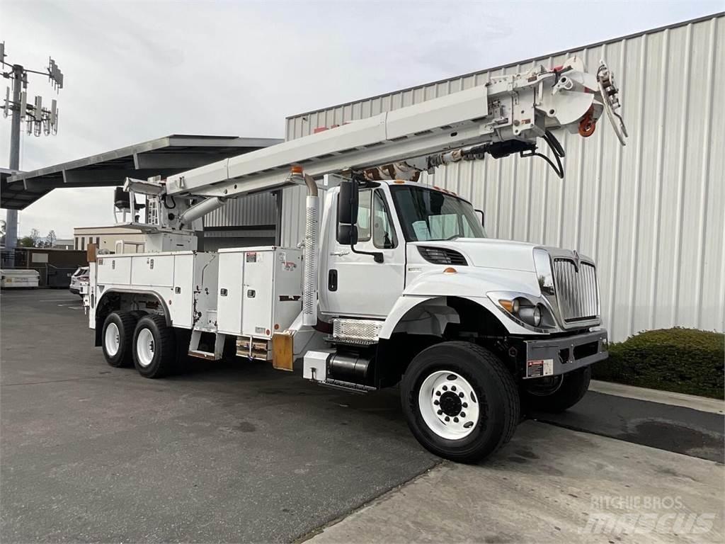 Altec D4065BTR Mobilni vrtalni tovornjaki