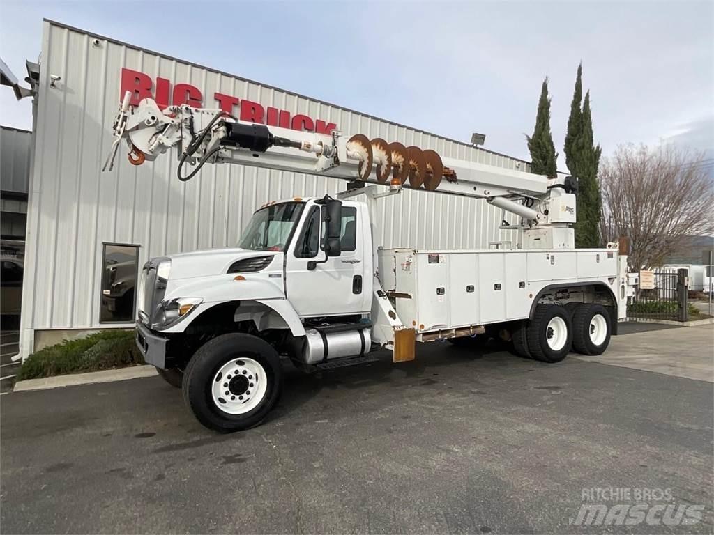 Altec D4065BTR Mobilni vrtalni tovornjaki