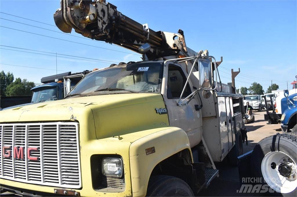 Altec D842ATR Mobilni vrtalni tovornjaki