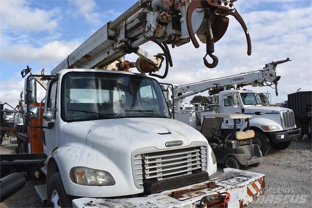 Altec D945B Mobilni vrtalni tovornjaki