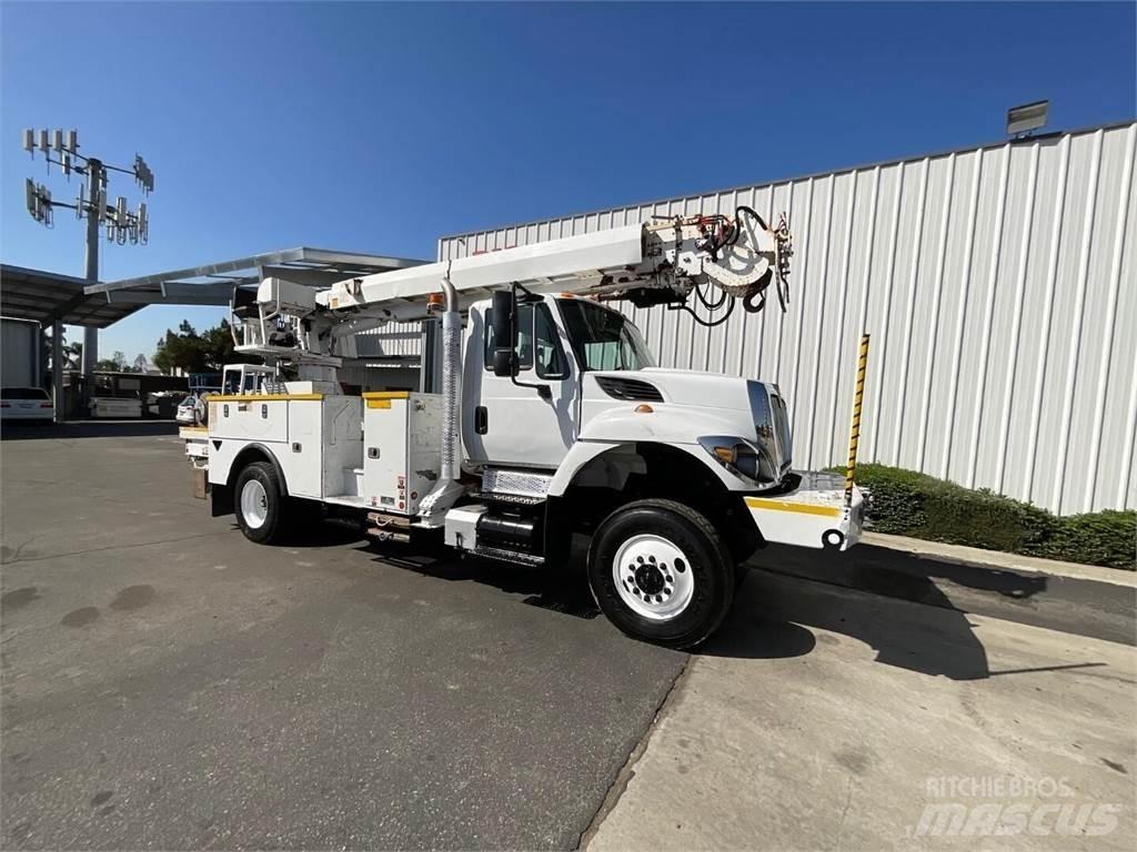 Altec DC47TR Mobilni vrtalni tovornjaki