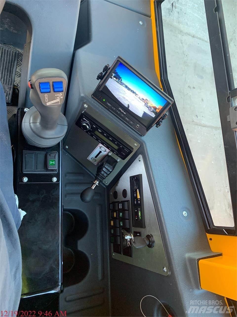 Bergmann C815S Tovornjaki za vodo
