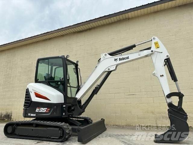 Bobcat E35Z Mini bagri <7t
