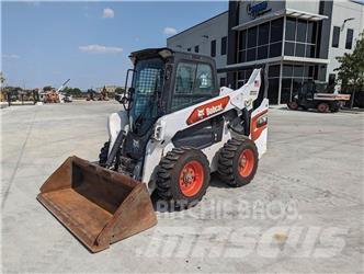 Bobcat S76 Skid steer mini nakladalci