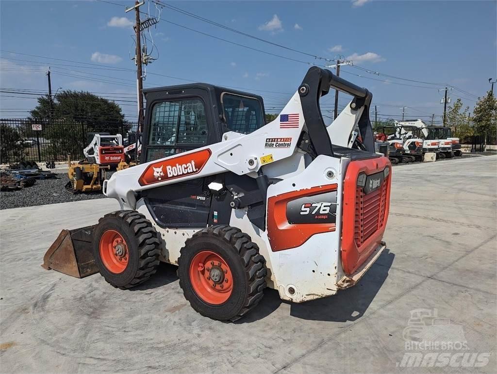 Bobcat S76 Skid steer mini nakladalci