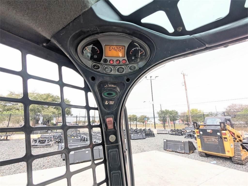 Bobcat T450 Skid steer mini nakladalci