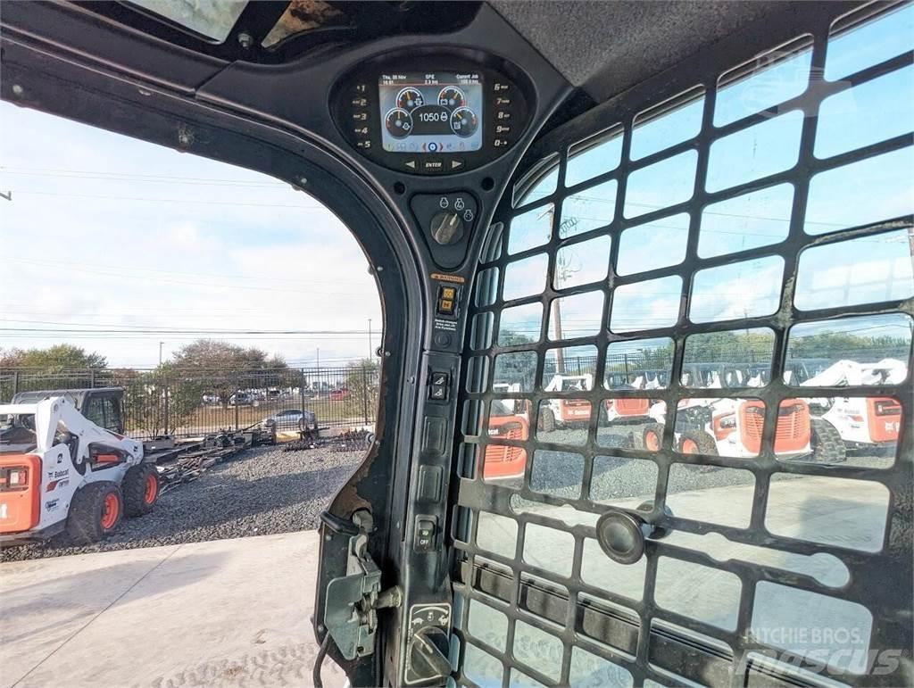Bobcat T870 Skid steer mini nakladalci