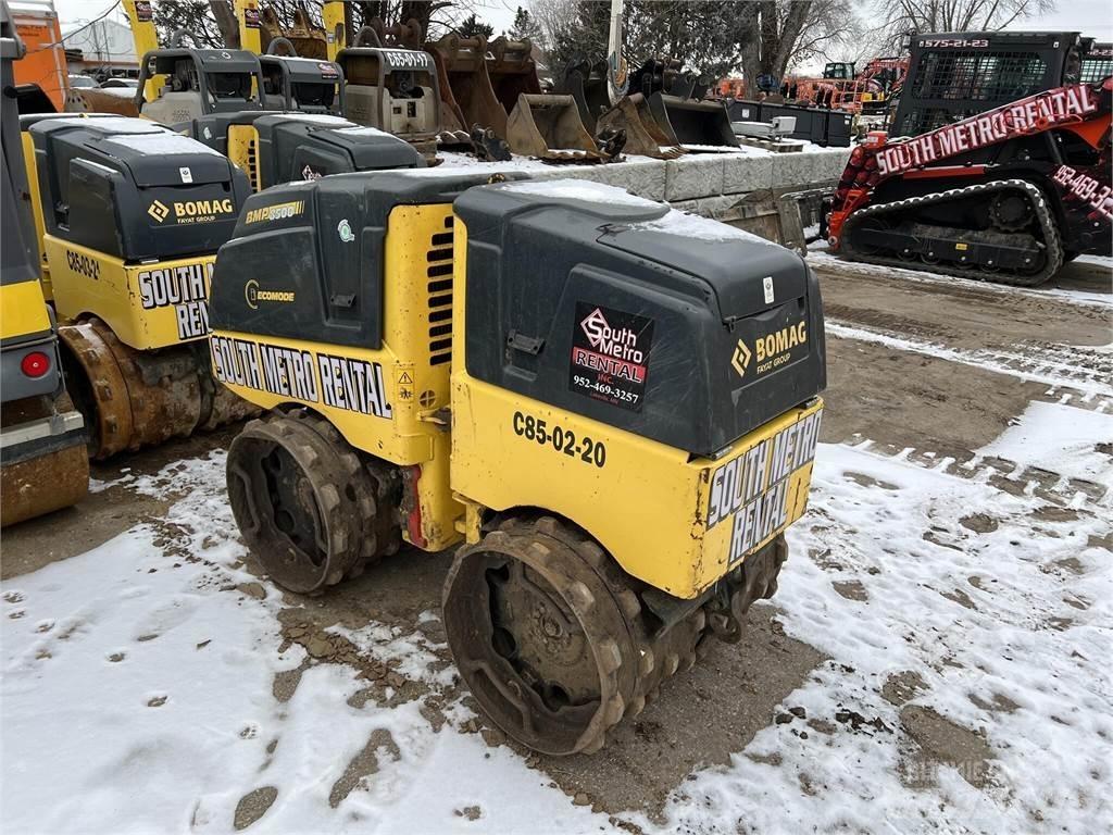 Bomag BMP8500 Vlečni vibracijski valjarji