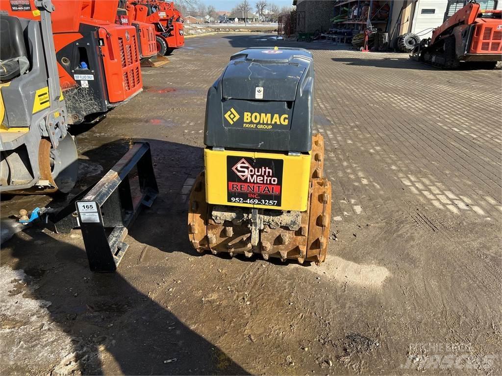 Bomag BMP8500 Vlečni vibracijski valjarji